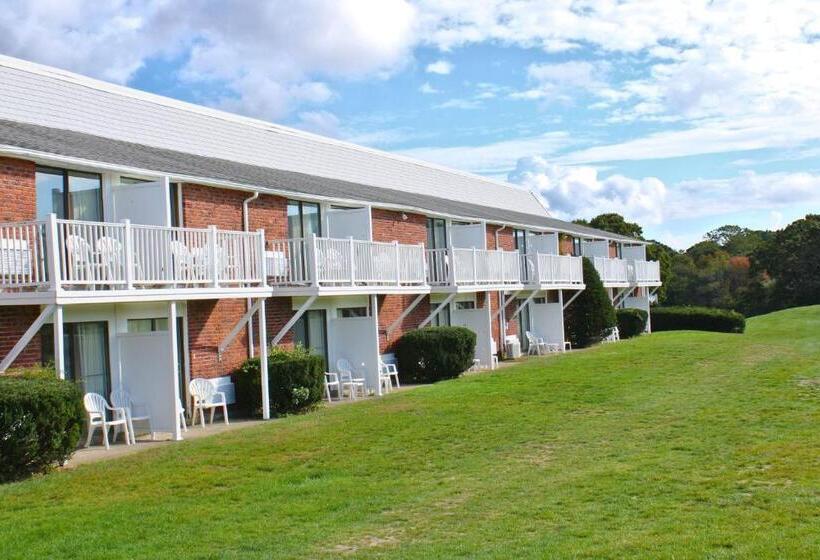 חדר סופריור עם מיטת קינג, Cape Cod Irish Village   The Emerald Resort