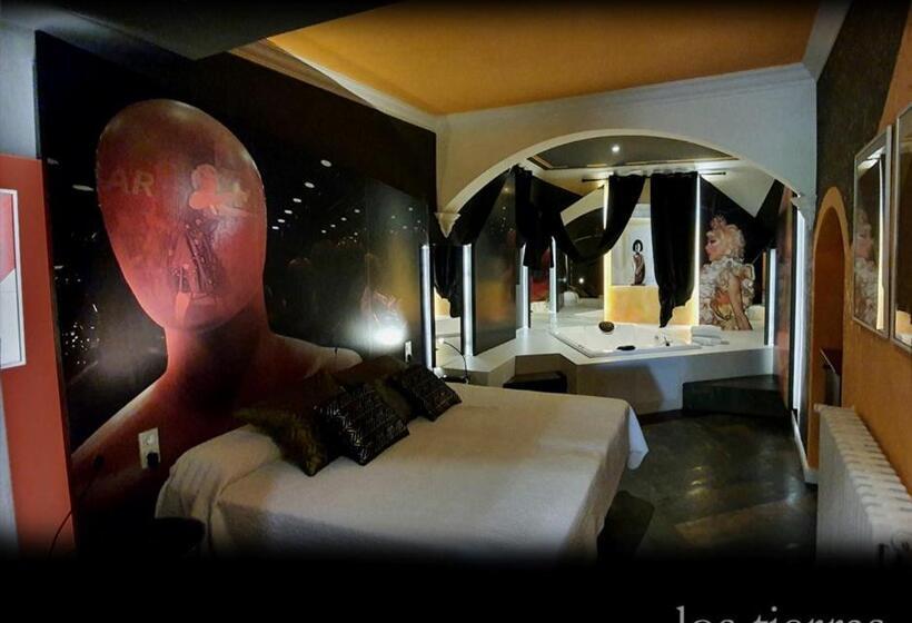 디럭스 자쿠지룸, Casona Camino Real De Selores