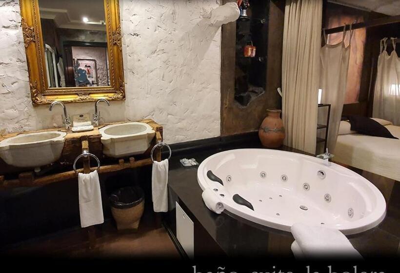 스위트, Casona Camino Real De Selores