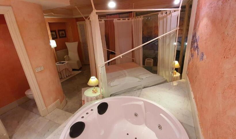 디럭스 자쿠지룸, Casona Camino Real De Selores