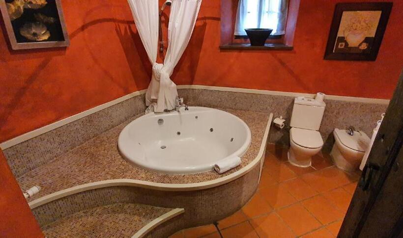 디럭스 자쿠지룸, Casona Camino Real De Selores