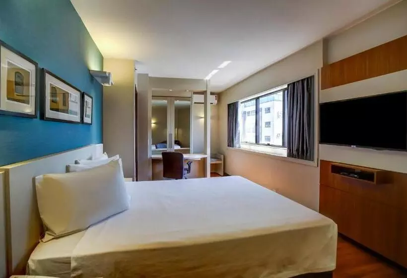 سوییت سوپریور, Comfort Suites Brasilia