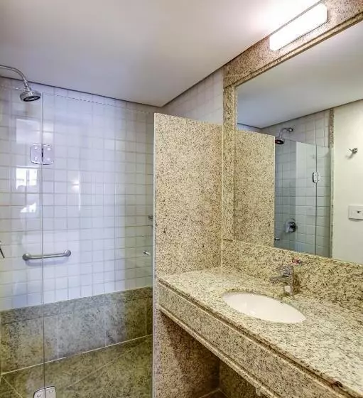 سوییت لوکس, Comfort Suites Brasilia