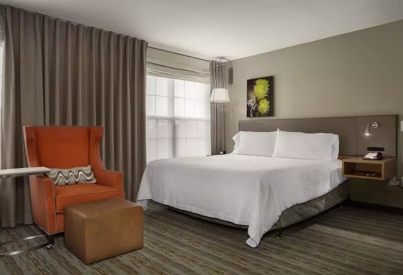 障害者適応デラックスルーム, Hilton Garden Inn Phoenix Airport