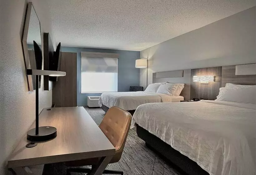 ２ダブルベッドのスタンダードルーム, Holiday Inn Express And Suites Tampa I 75 At Bruce B. Downs, An Ihg