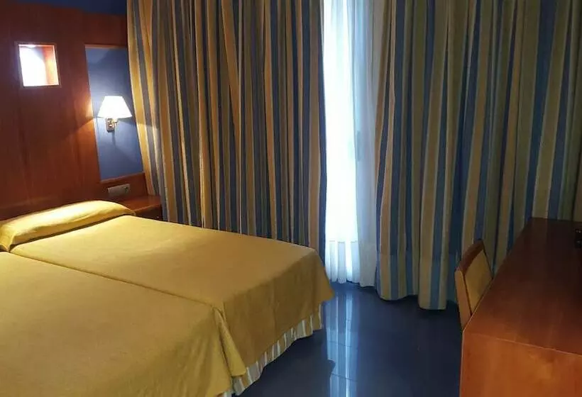 اتاق کلاسیک, Sercotel Kalma Sitges
