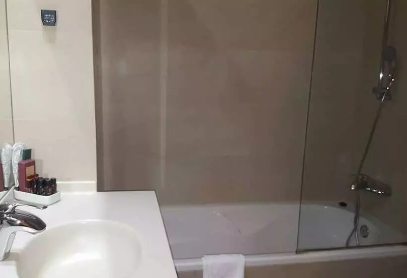 اتاق کلاسیک, Sercotel Kalma Sitges
