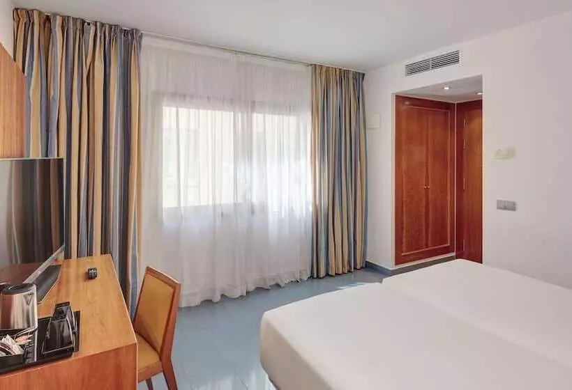 اتاق کلاسیک, Sercotel Kalma Sitges