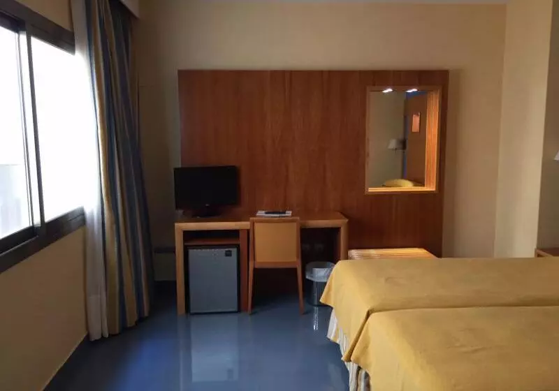 اتاق استاندارد با چشمانداز دریا, Sercotel Kalma Sitges