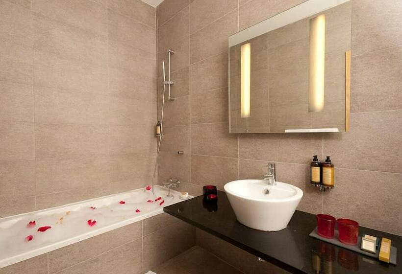 스탠다드 룸, Miravillas