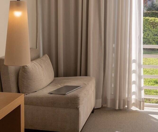 스탠다드 룸, Miravillas