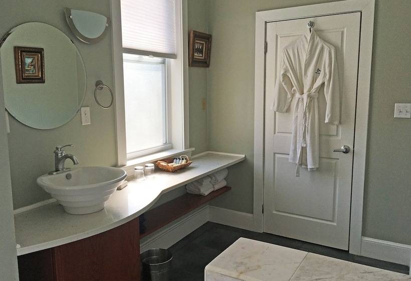 豪华房间, Morris House