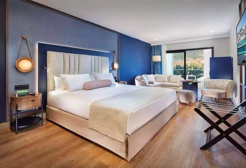 سوییت جونیور, Princess Inspire Tenerife - Adults Only (+16)