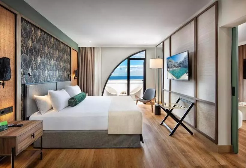 سوییت با چشم‌انداز دریا, Princess Inspire Tenerife - Adults Only (+16)