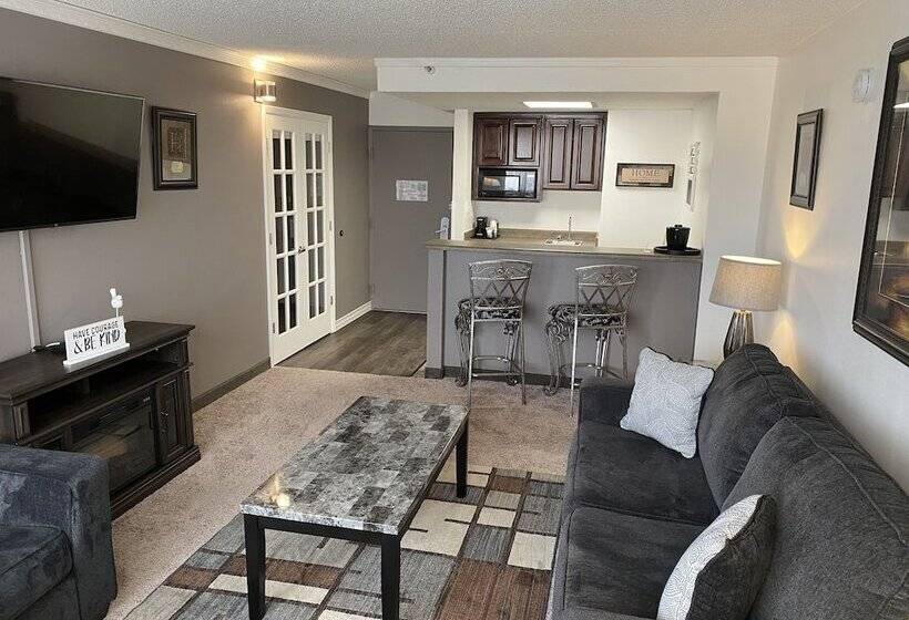 ２ベッドスイートルーム, Ramada By Wyndham Albuquerque Midtown