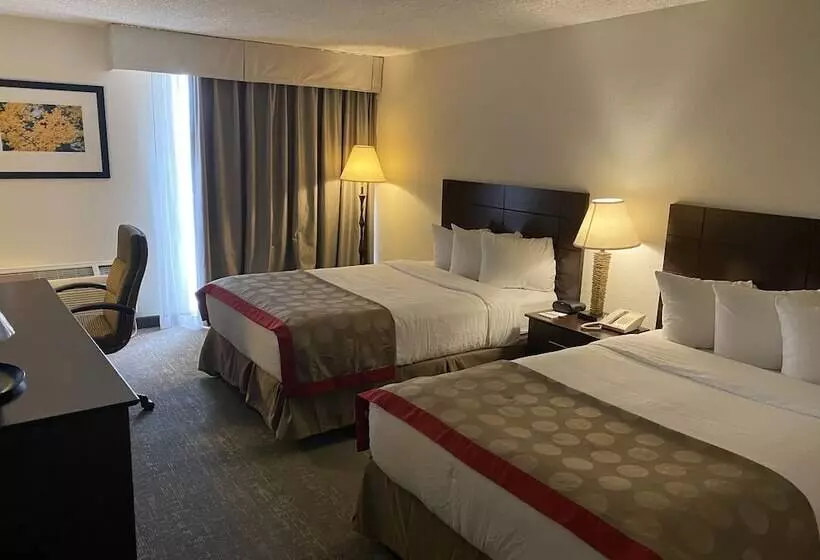 اتاق سوپریور با چشم‌انداز کوهستان, Ramada By Wyndham Albuquerque Midtown