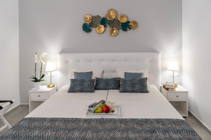 スタンダードルーム, Roxani