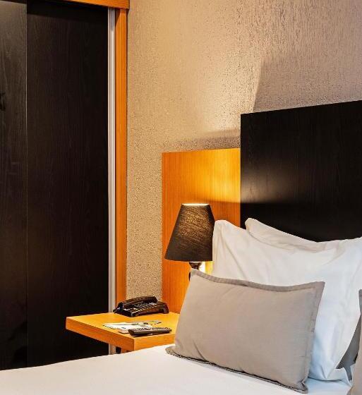 デラックスルーム, Slaviero Curitiba Batel