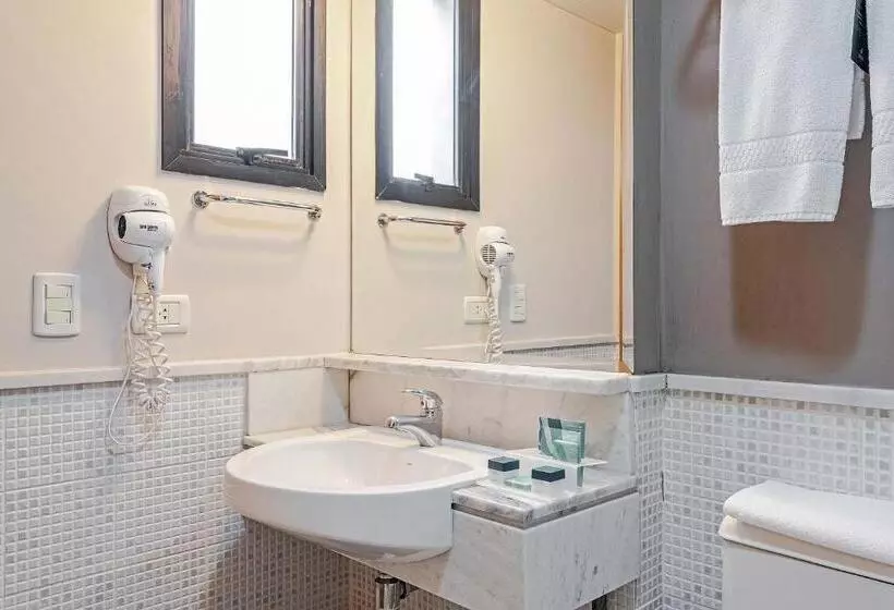 Deluxe-studio, Slaviero Curitiba Batel