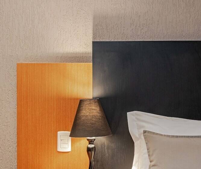 スーペリアールーム, Slaviero Curitiba Batel