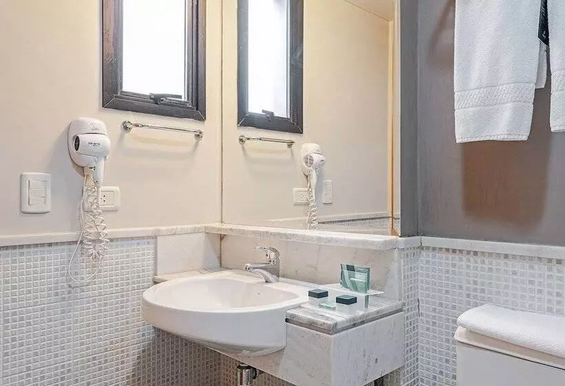 Deluxe-studio, Slaviero Curitiba Batel