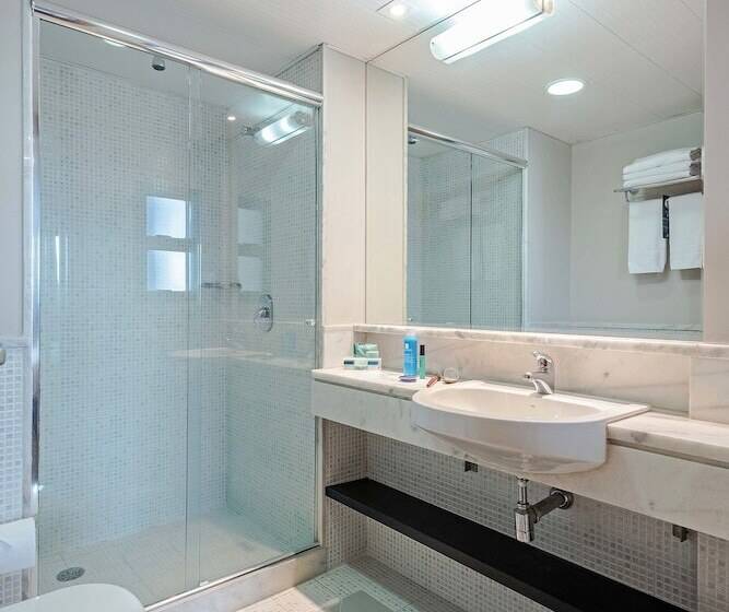 デラックスルーム, Slaviero Curitiba Batel