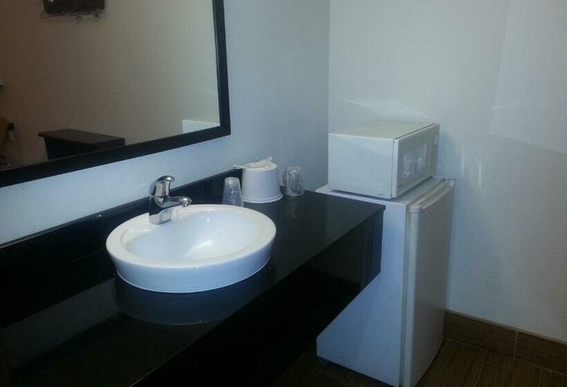 غرفة ديلوكس, Motel 6 Bell Gardens