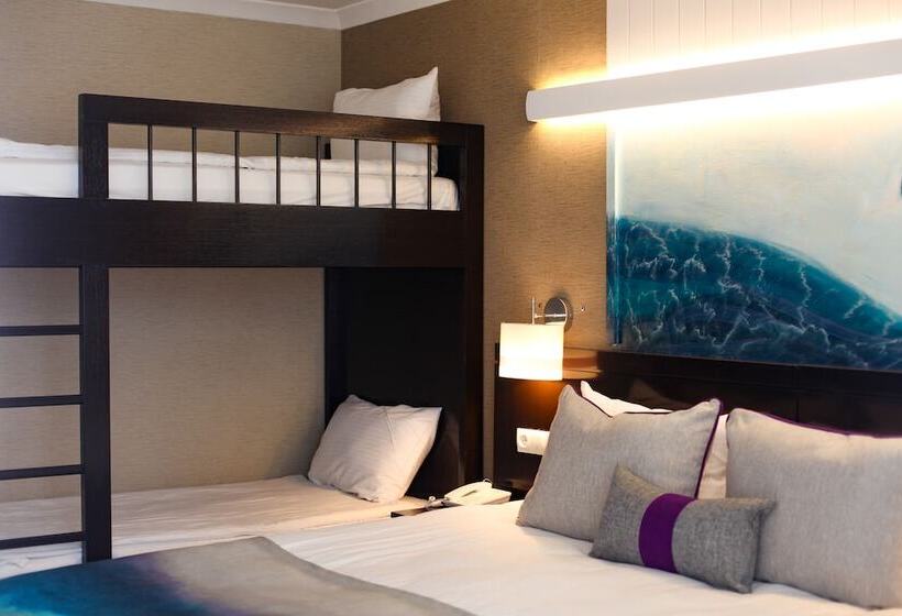 4인용 스탠다드 룸, Catamaran Quality Times