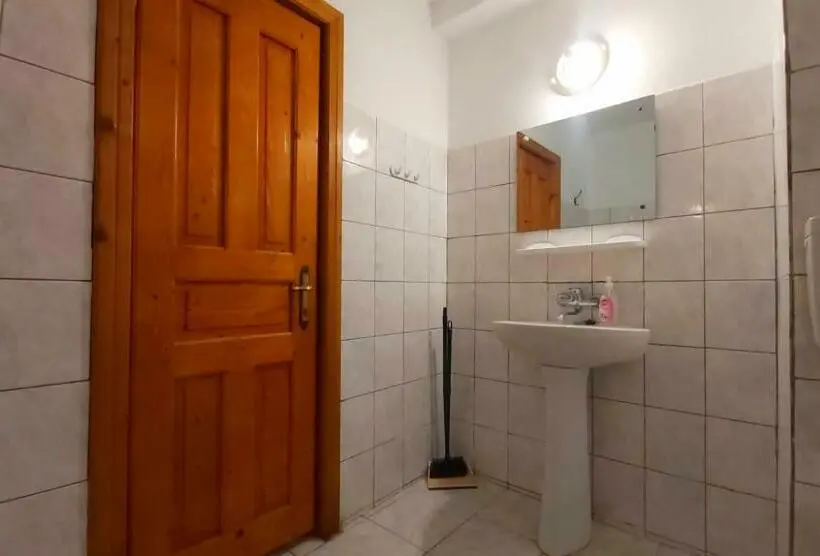 Comfort Kolmen Hengen Huone, Vila Egreta