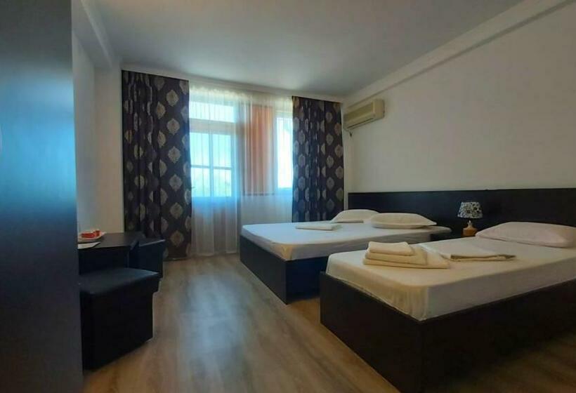 اتاق راحتی سه تخته, Vila Egreta