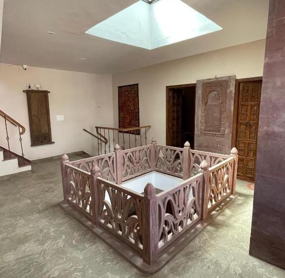 غرفة ديلوكس ذات إطلالة, Corsican Haveli