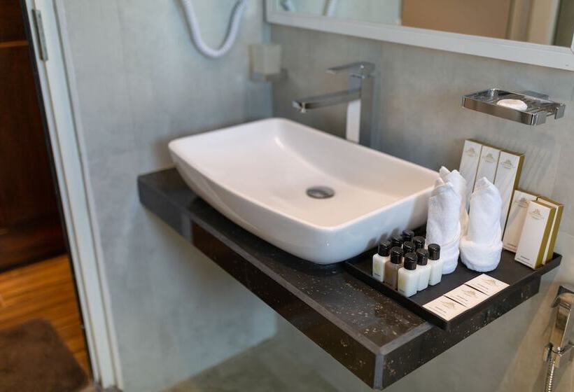 4인용 수피리어 룸, Grand Turf