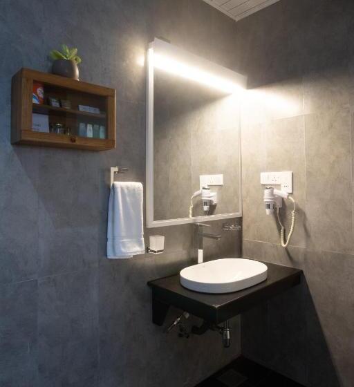 프리미엄 트리플 룸, Grand Turf