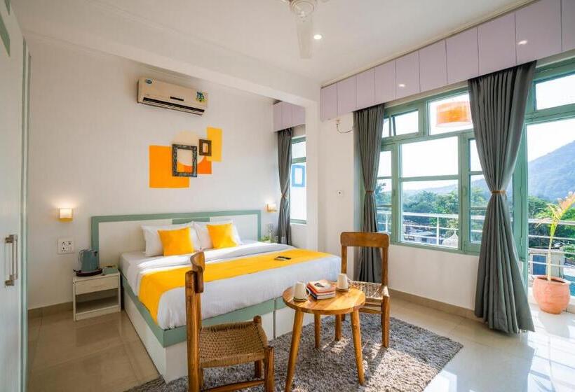 Deluxrum med Balkong, Zostel Rishikesh, Laxman Jhula