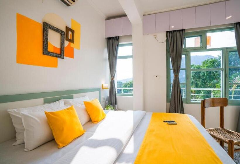 Deluxrum med Balkong, Zostel Rishikesh, Laxman Jhula