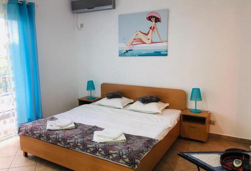 Standardrum med Balkong, Vila Timona