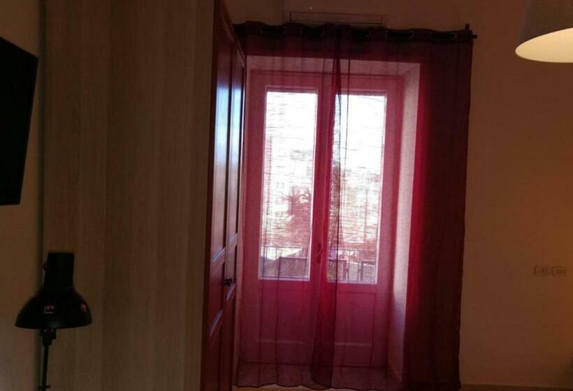 اتاق استاندارد, Antichi Riverberi In Station