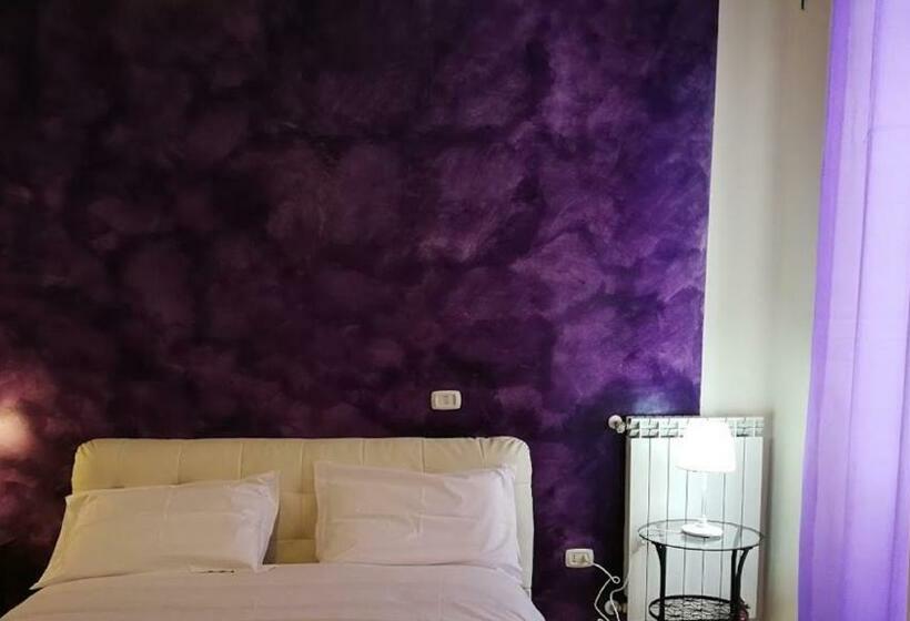 اتاق اکونومی, Antichi Riverberi In Station