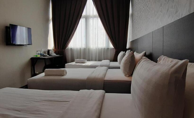 اتاق استاندارد سه تخته با چشمانداز, Miico Hotel @ Mount Austin