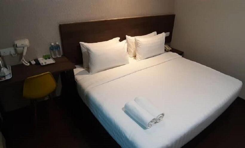 اتاق استاندارد با تخت بزرگ, Miico Hotel @ Mount Austin