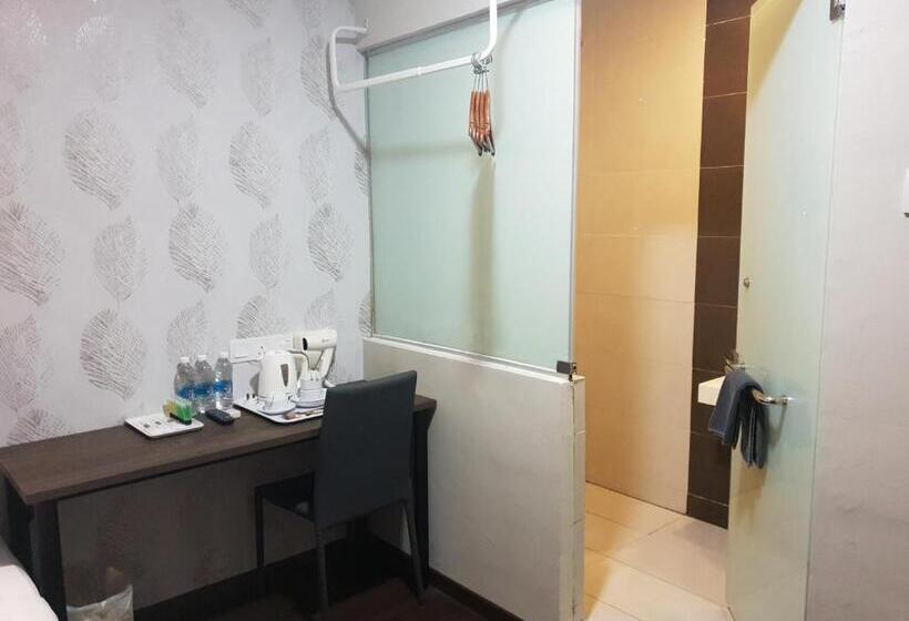 اتاق خانوادگی, Miico Hotel @ Mount Austin