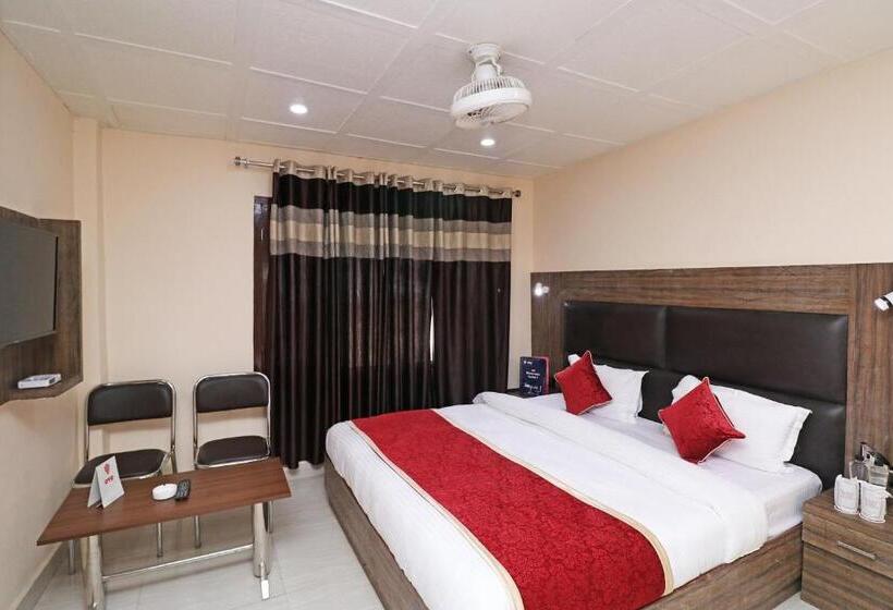 Pokój Trzyosobowy Klasyczny, Super Hotel O Abc Residency