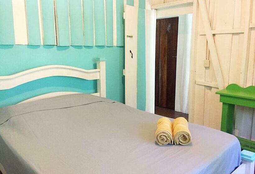 스탠다드 룸 공동 욕실, Madre Selva Hostel