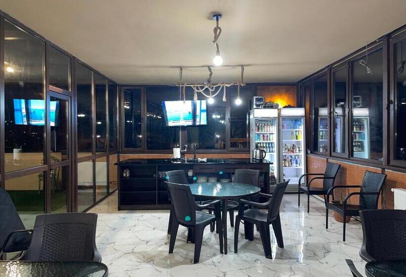 اتاق استاندارد, Guest House Royal Comfort With Terrace