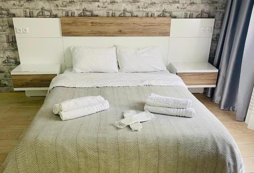 اتاق خانوادگی, Guest House Royal Comfort With Terrace