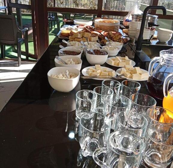 اتاق خانوادگی, Guest House Royal Comfort With Terrace