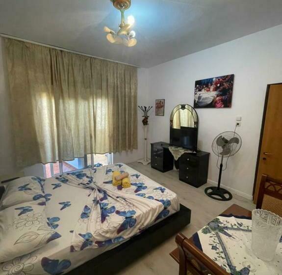 스탠다드 룸, Neo Apartments