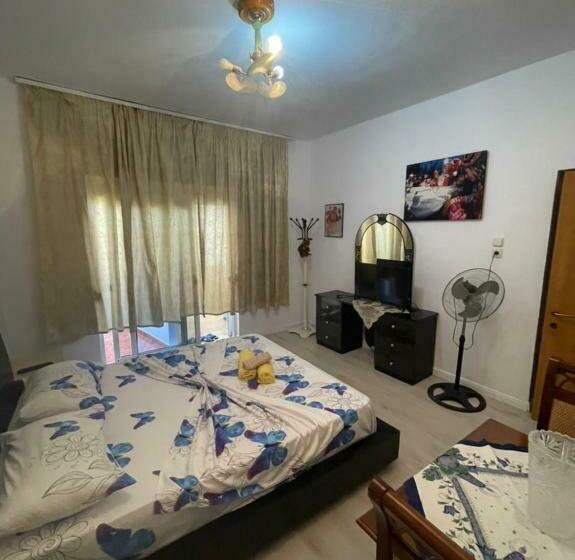 غرفة قياسية, Neo Apartments