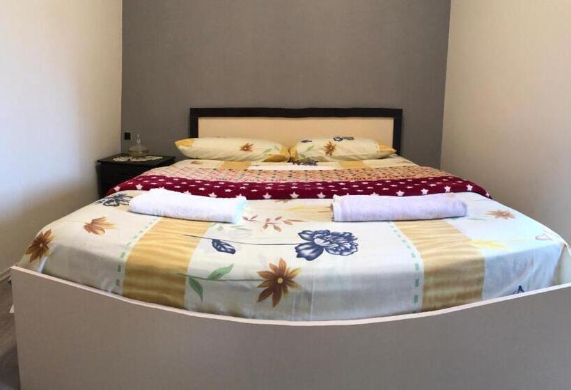 غرفة قياسية, Neo Apartments