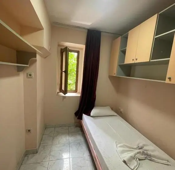 آپارتمان 1 خوابه با بالکن, Neo Apartments